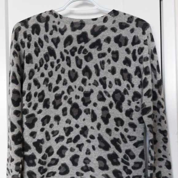 SOURCE UNKNOWN Women's Leopard Print Long Sleeve Top - Black/Grey - Size Small - Picture 2 of 8